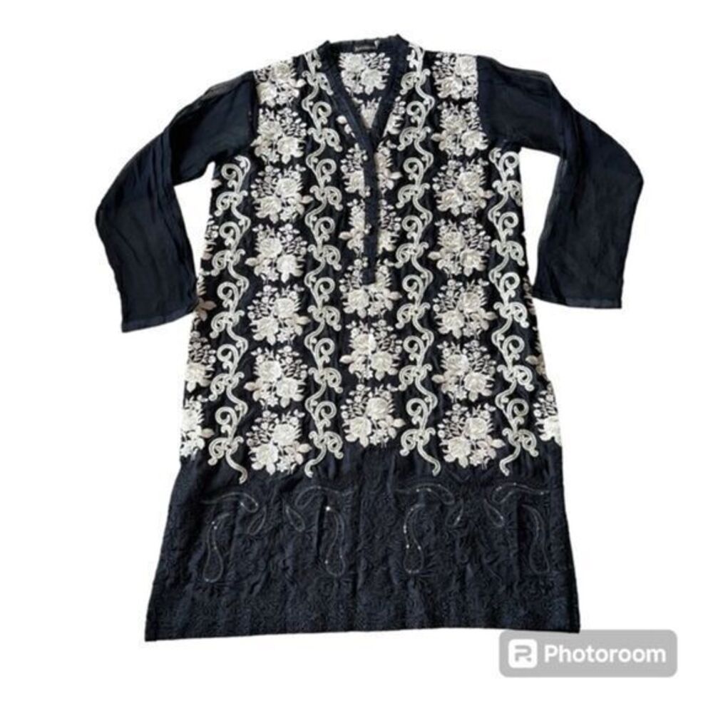 Agha Noor Chiffon‎ Sleeve Embroidered Embellished Kurti Size Medium
